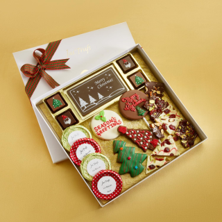 Jus'trufs Cozy Cocoa Celebration Box- 430 gms
