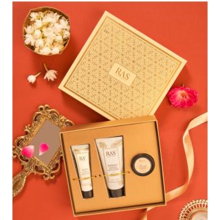 Everyday Essentials 3-in-1 Gift Set